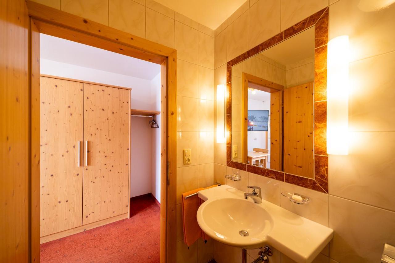 Appartement Haus Rosmarie à Sankt Anton am Arlberg Extérieur photo