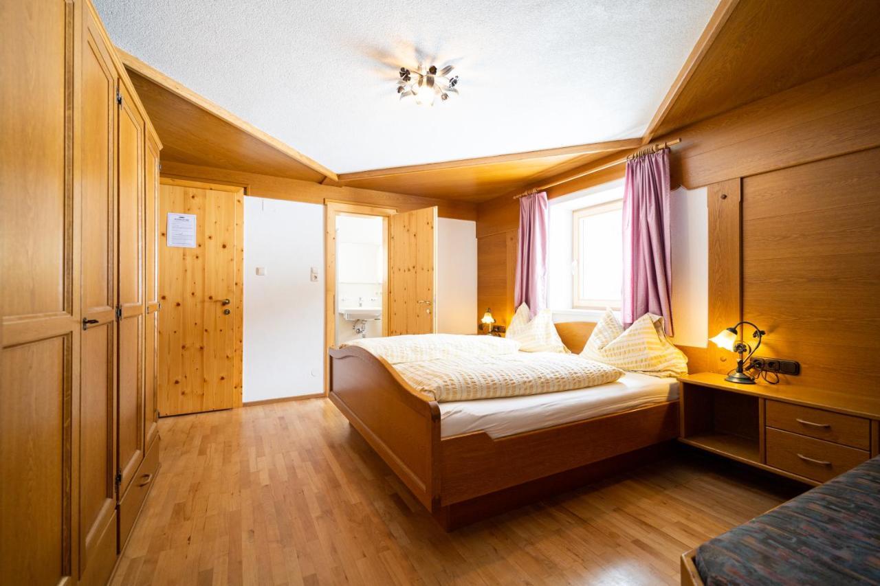 Appartement Haus Rosmarie à Sankt Anton am Arlberg Extérieur photo