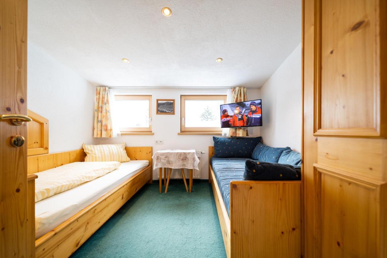 Appartement Haus Rosmarie à Sankt Anton am Arlberg Extérieur photo