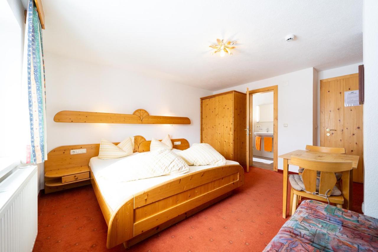 Appartement Haus Rosmarie à Sankt Anton am Arlberg Extérieur photo