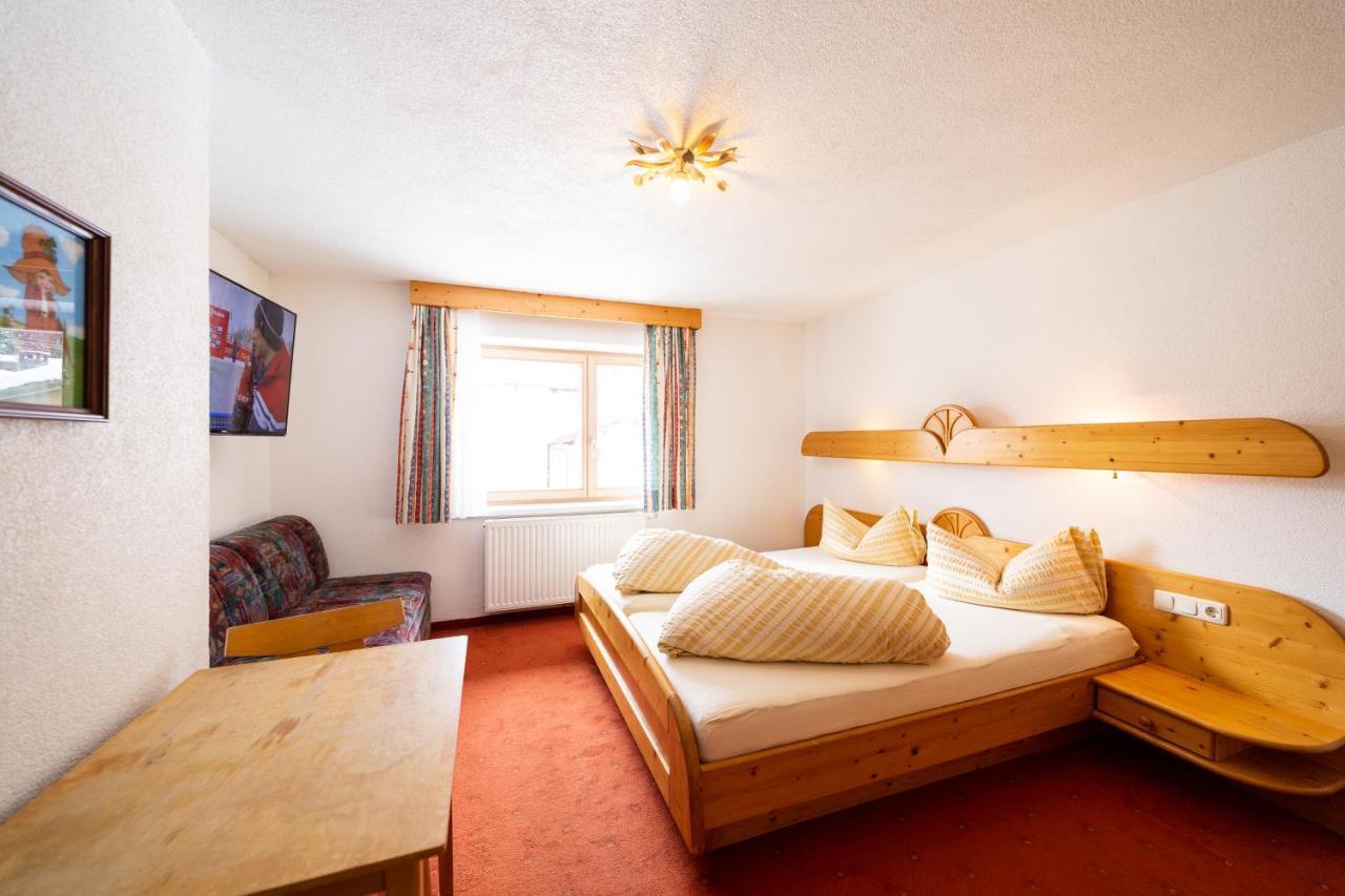 Appartement Haus Rosmarie à Sankt Anton am Arlberg Extérieur photo