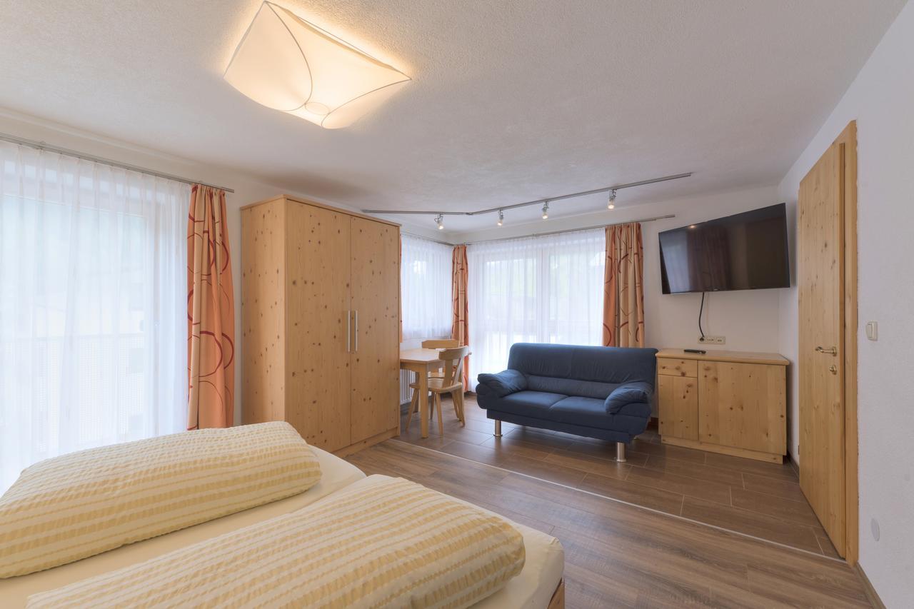 Appartement Haus Rosmarie à Sankt Anton am Arlberg Extérieur photo