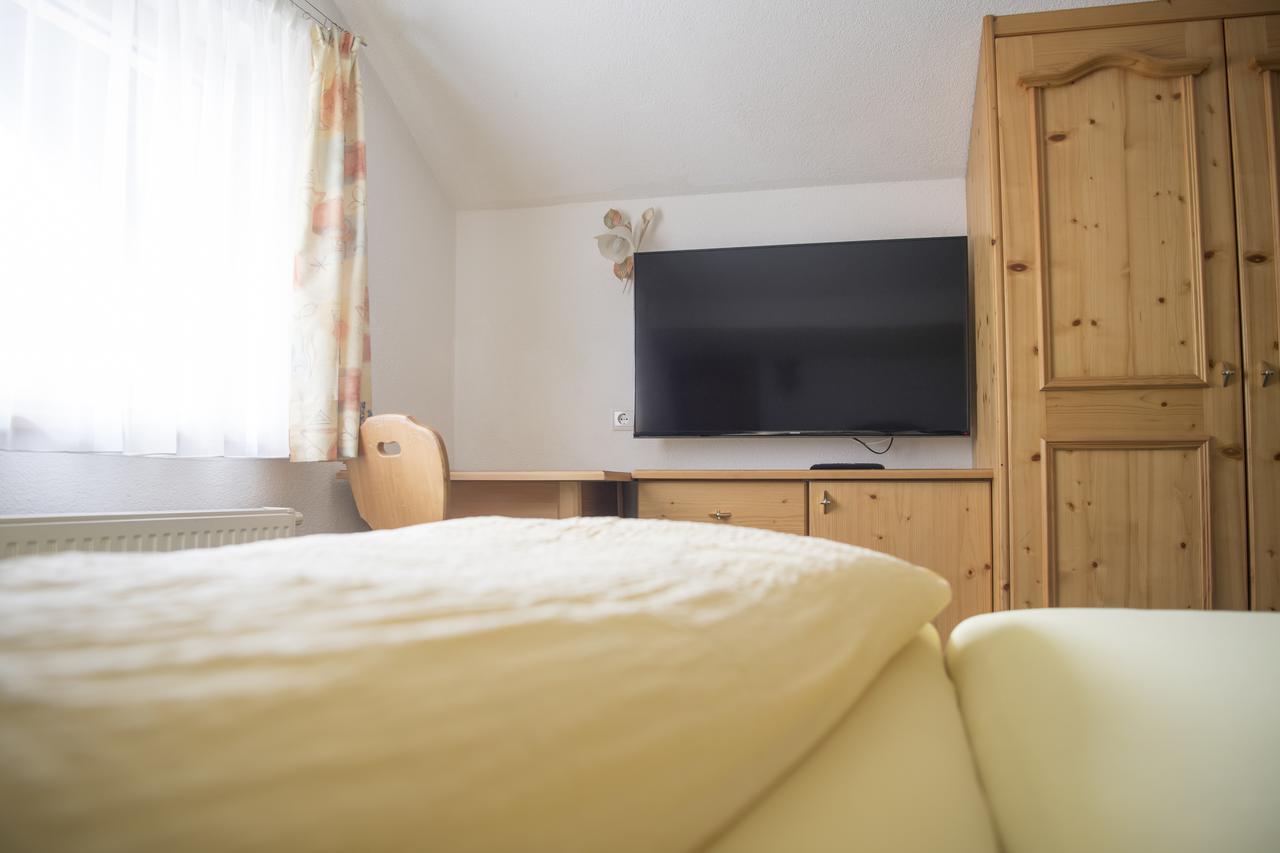 Appartement Haus Rosmarie à Sankt Anton am Arlberg Extérieur photo